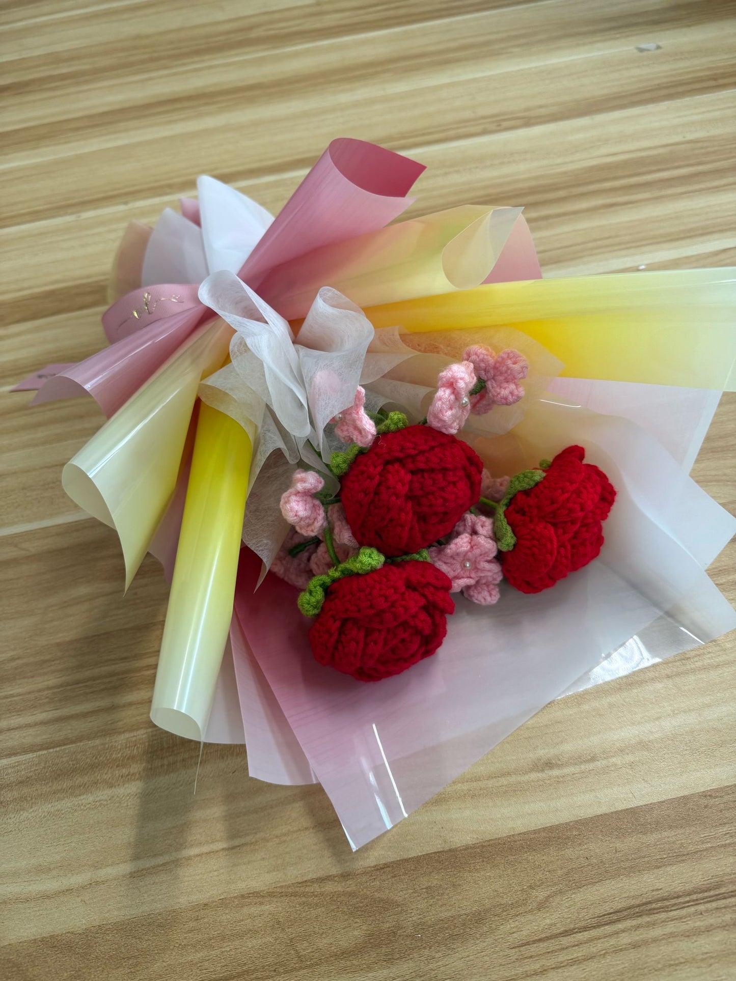 Simple Crochet Rose Bouquet