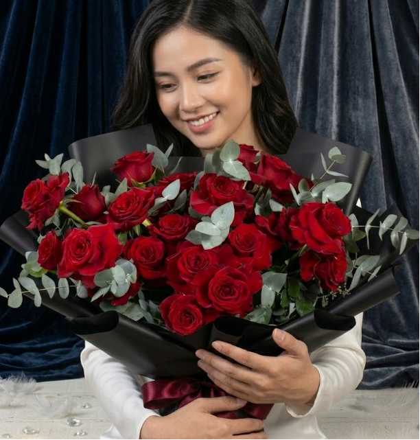 HEART, IN BLOOM