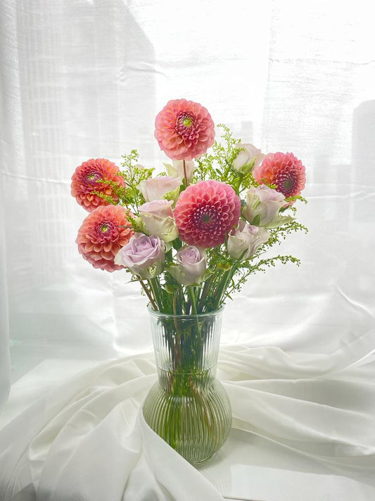 DAHLIA & ROSES